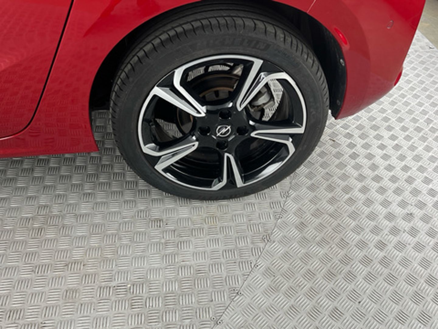 Opel Corsa 1.2T XHL GS Auto 96 kW (130 CV)