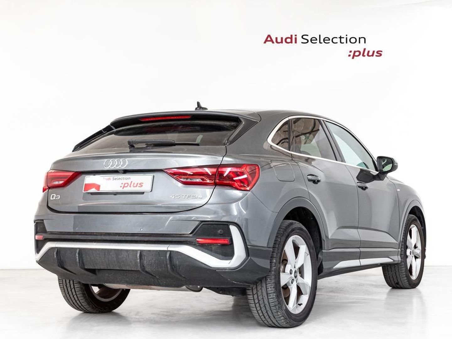 Audi Q3 Sportback TFSIe S line 45 TFSI e 180 kW (245 CV) S tronic