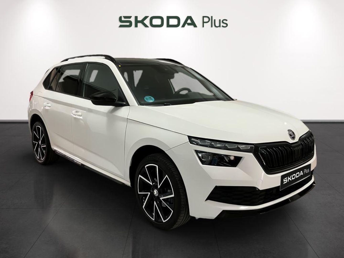 Skoda Kamiq 1.0 TSI Montecarlo DSG 81 kW (110 CV) Blanco SUV
