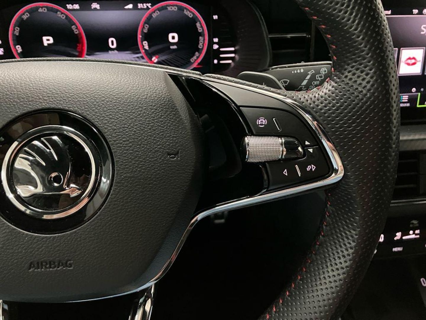 Skoda Kamiq 1.0 TSI Montecarlo DSG 81 kW (110 CV)