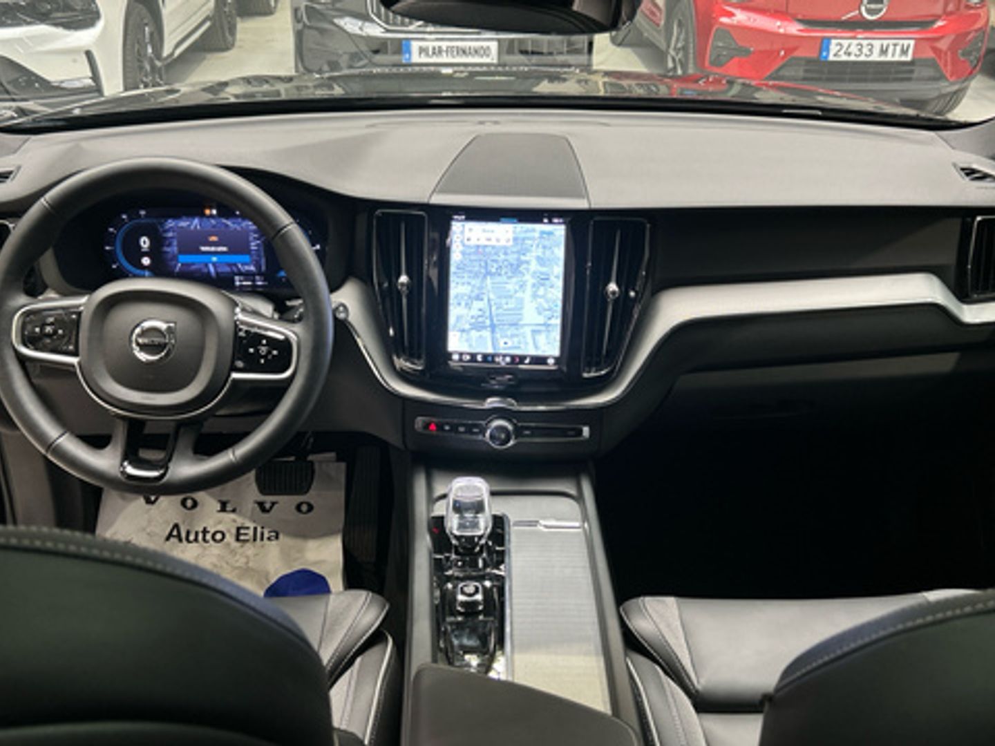 Volvo XC60 T6 Recharge Plus Black Edition AWD AT 257 kW (350 CV)