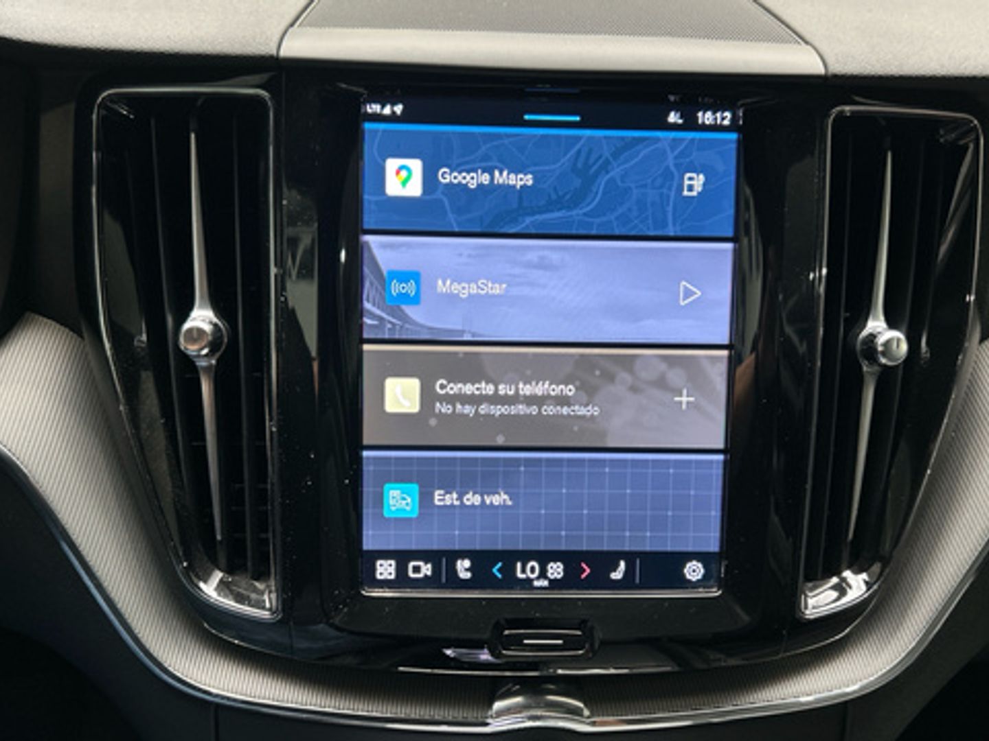 Volvo XC60 T6 Recharge Plus Black Edition AWD AT 257 kW (350 CV)