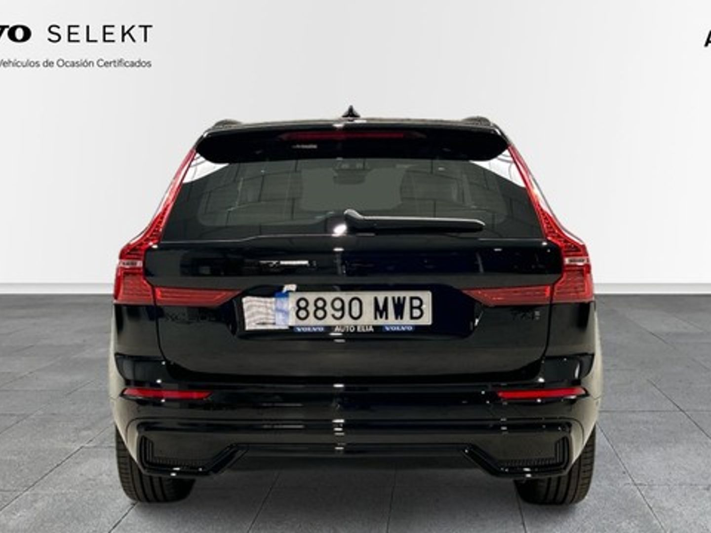 Volvo XC60 T6 Recharge Plus Black Edition AWD AT 257 kW (350 CV)