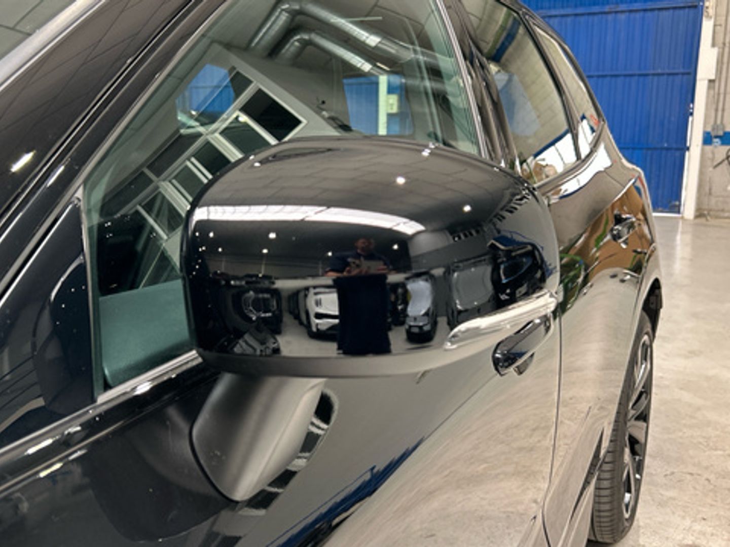 Volvo XC60 T6 Recharge Plus Black Edition AWD AT 257 kW (350 CV)