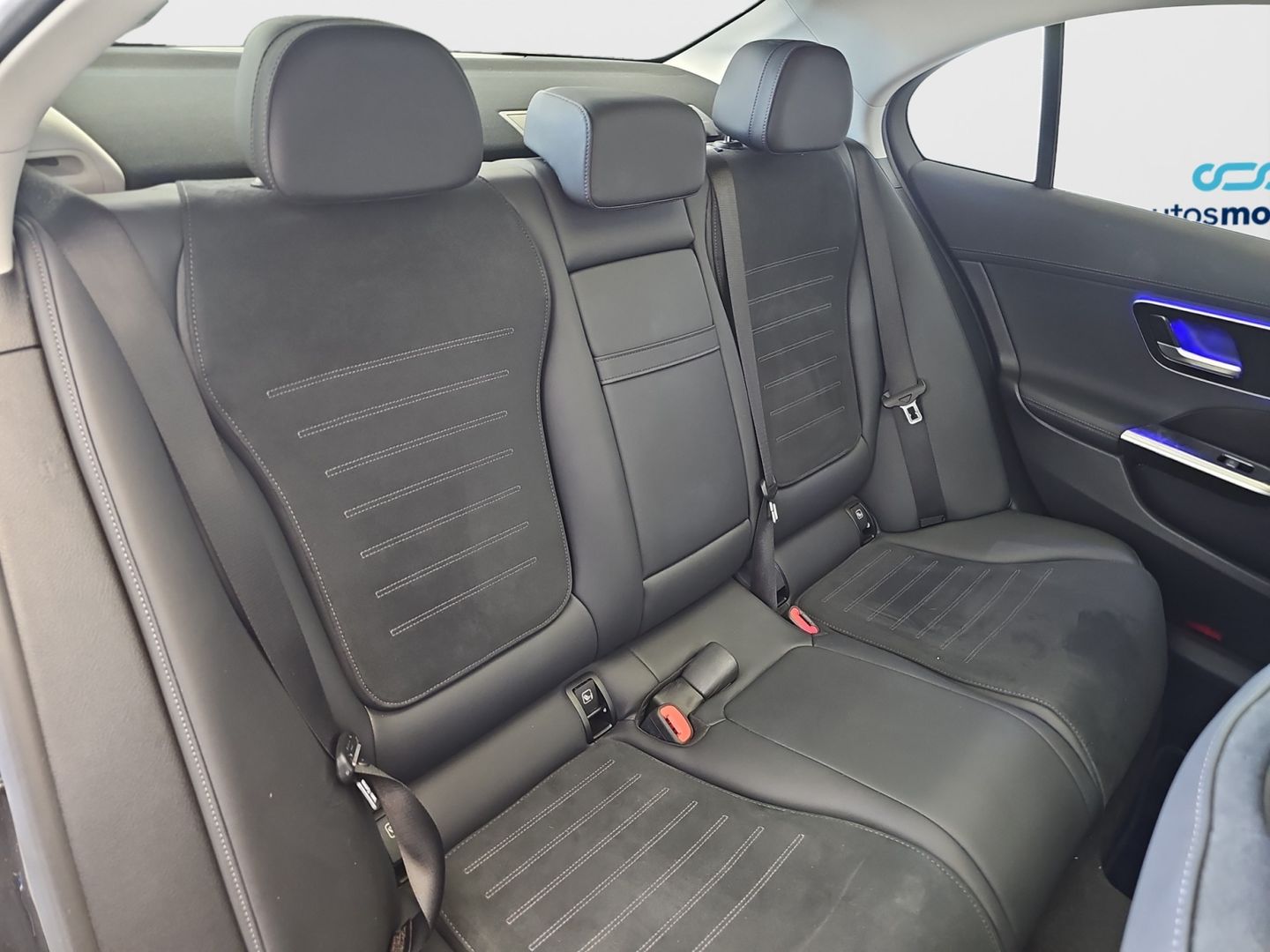 Mercedes-Benz Clase C 300 de 230 kW (313 CV)