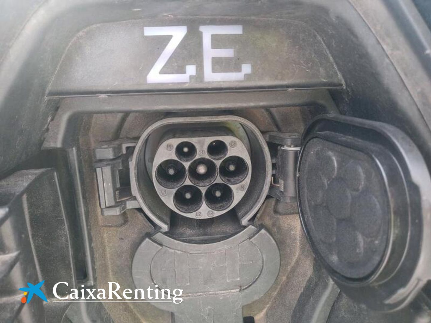 Renault Zoe Intens 100 kW R135 Batería 50kWh 99 kW (135 CV)