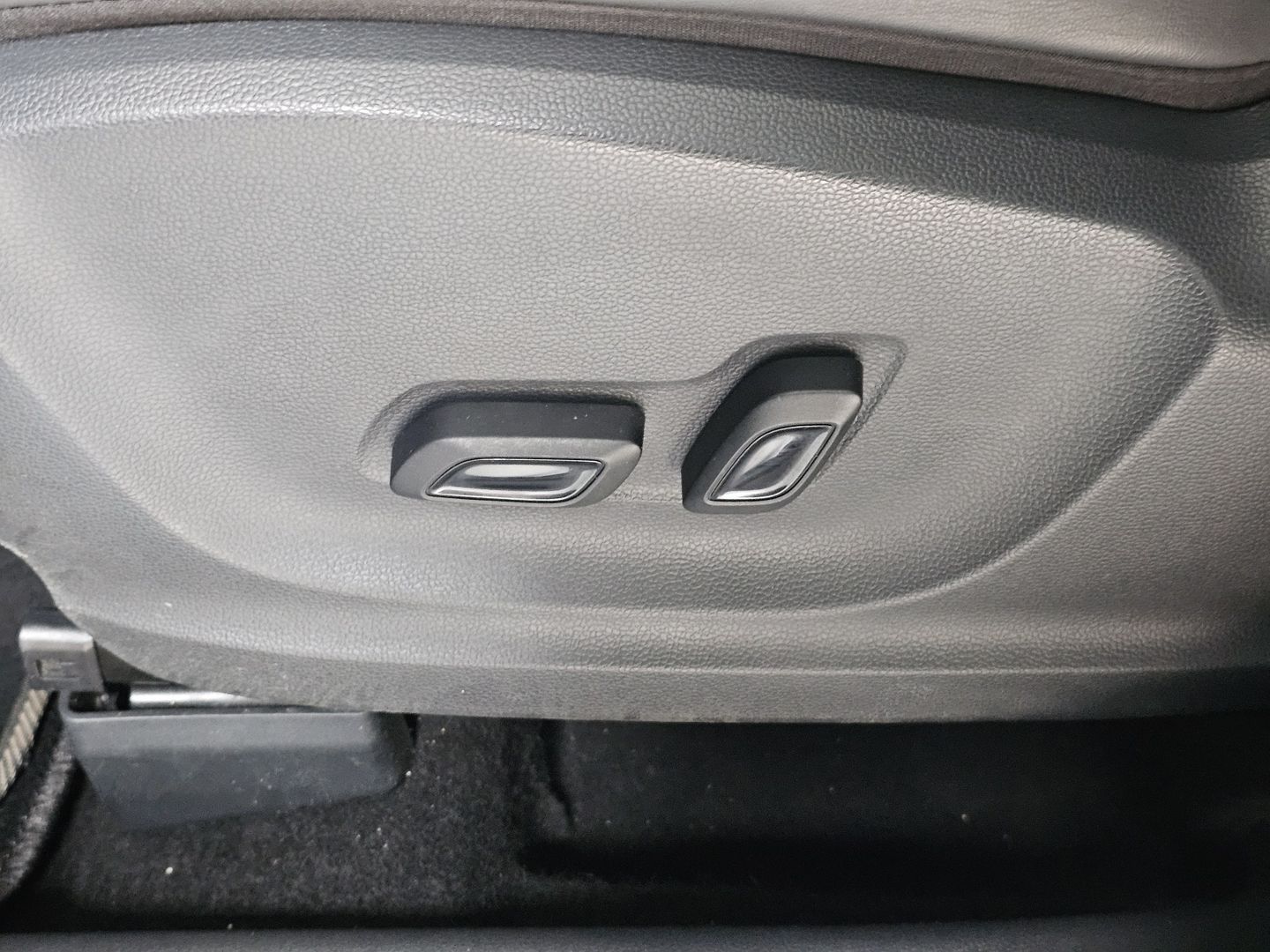 MG ZS 1.5 Luxury 78 kW (106 CV)