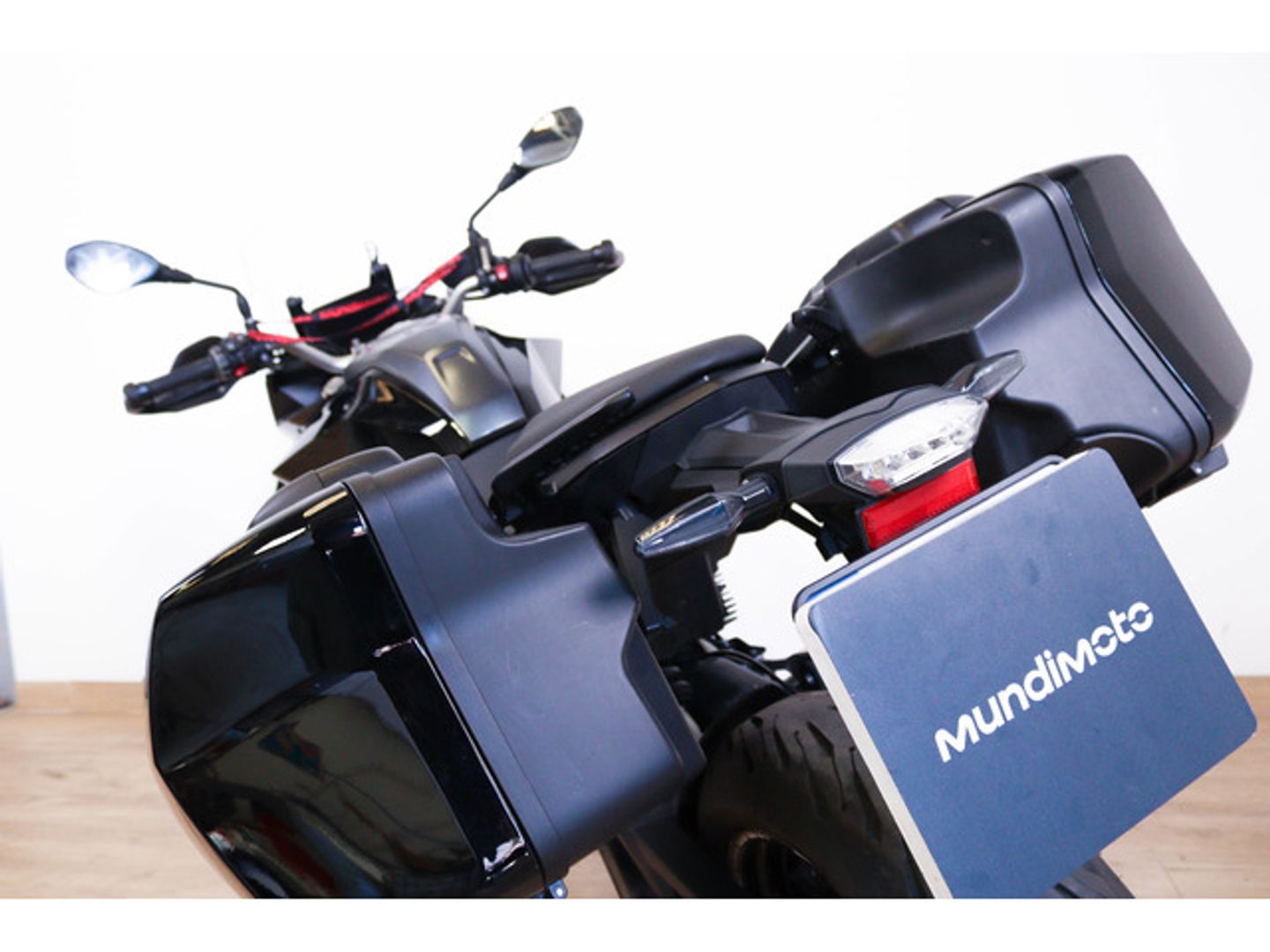BMW Motorrad F 900 XR A2