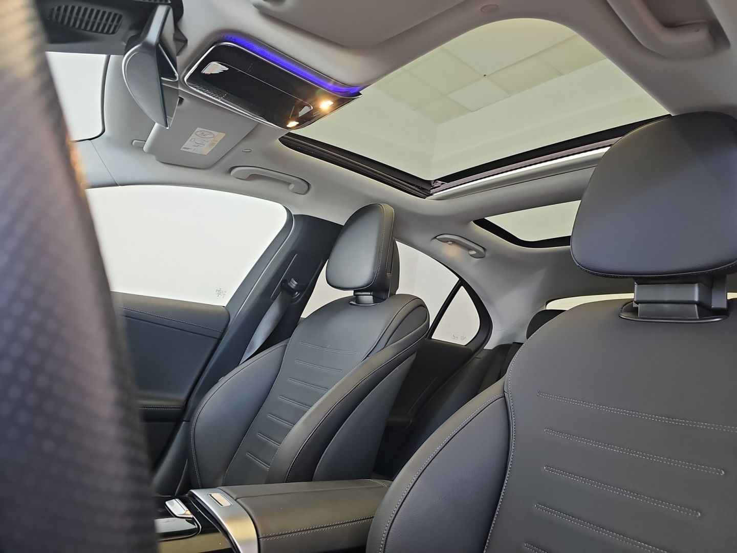 Mercedes-Benz Clase C 300 de 230 kW (313 CV)