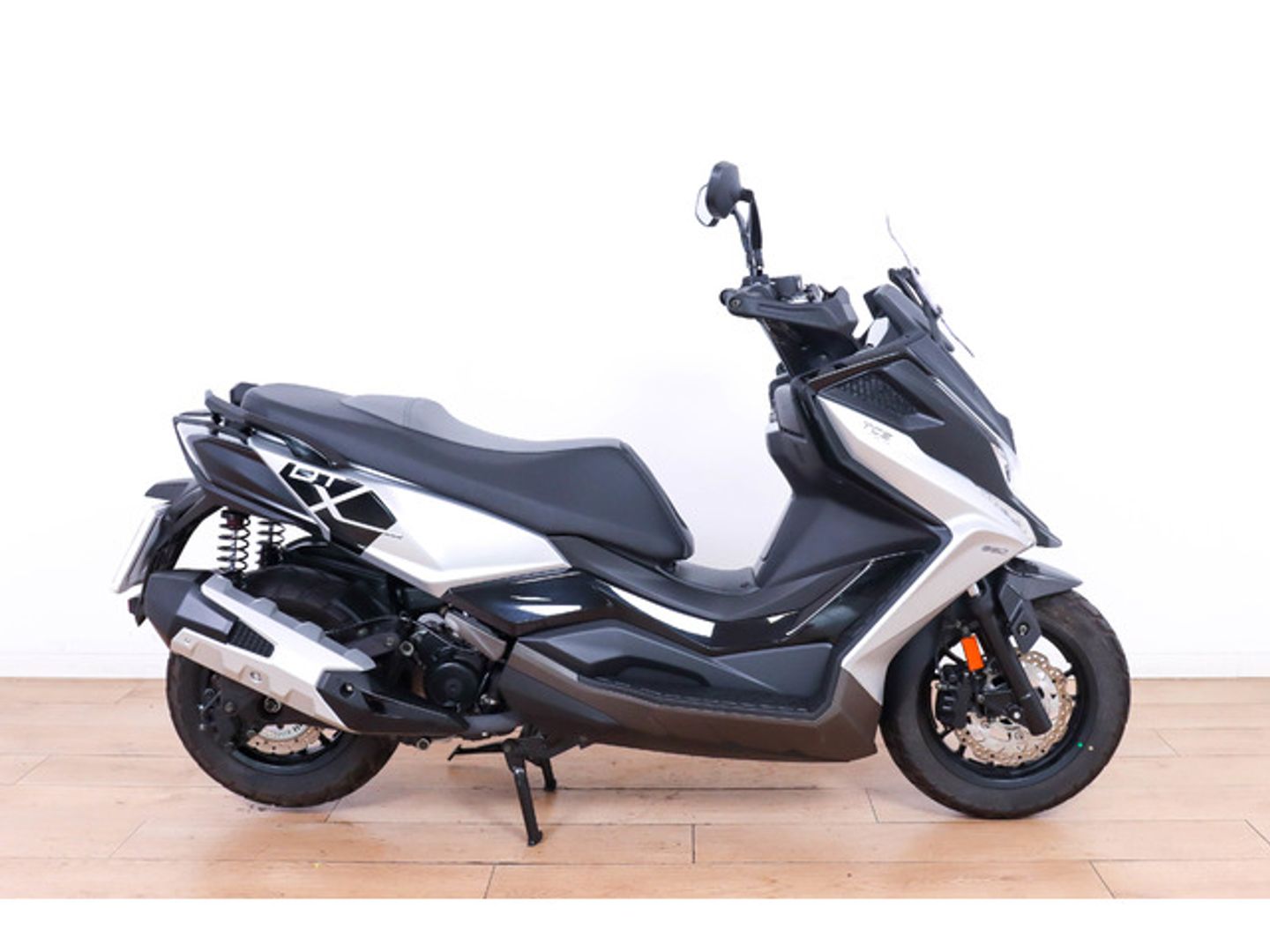 KYMCO DTX 350 Blanco Motorcycle
