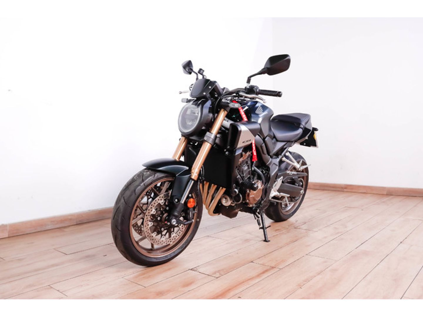 Honda CB 650 R