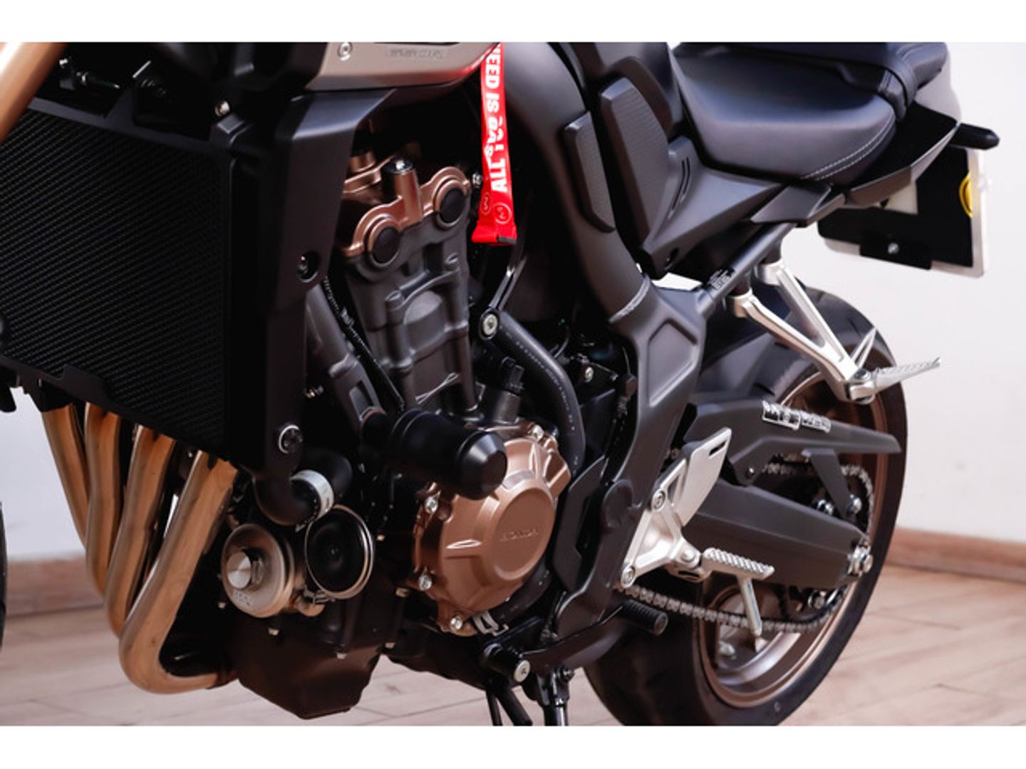 Honda CB 650 R