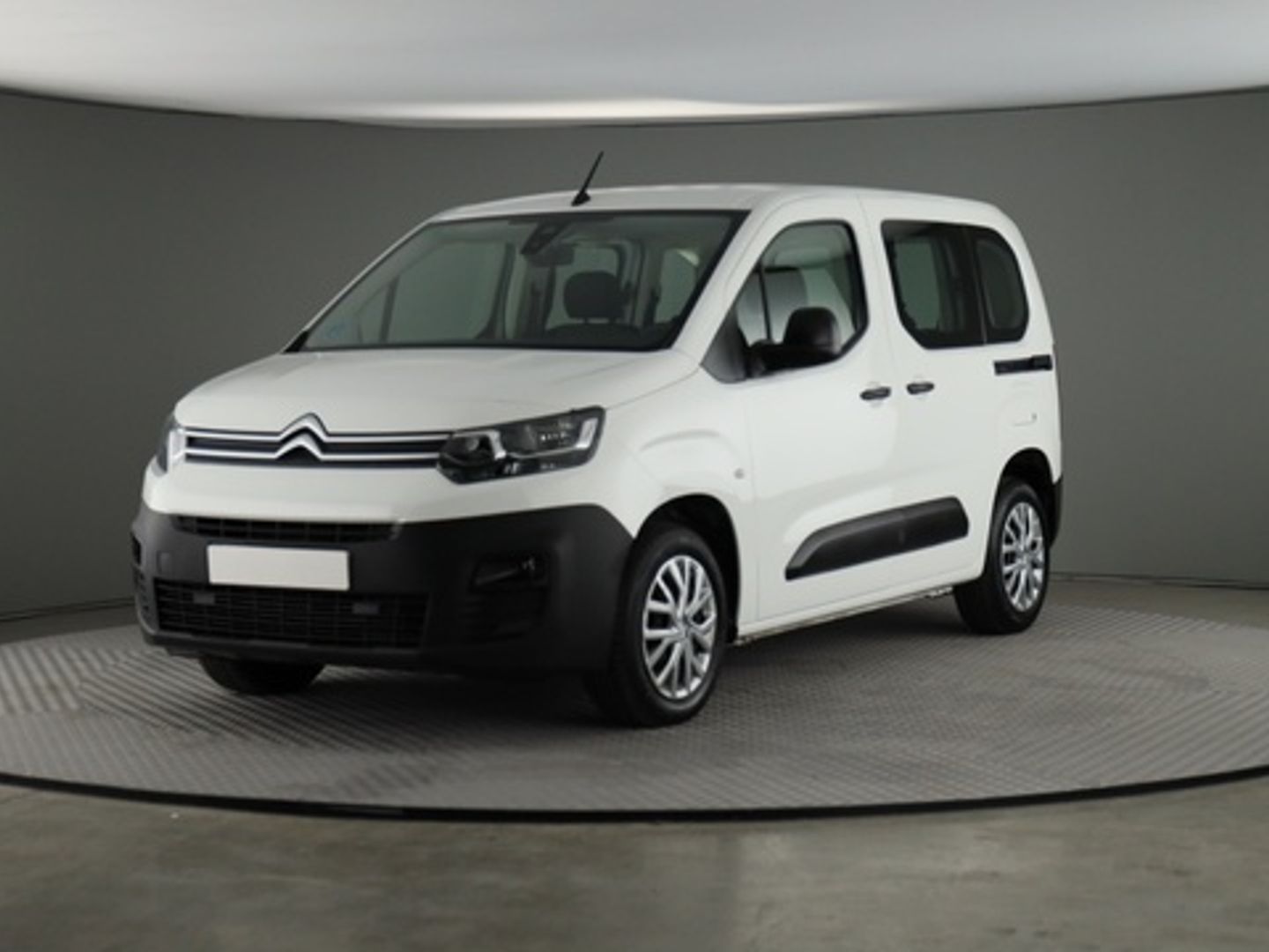 Citroen Berlingo BlueHDi 100 Talla M Live Pack 75 kW (102 CV) Blanco Minivan