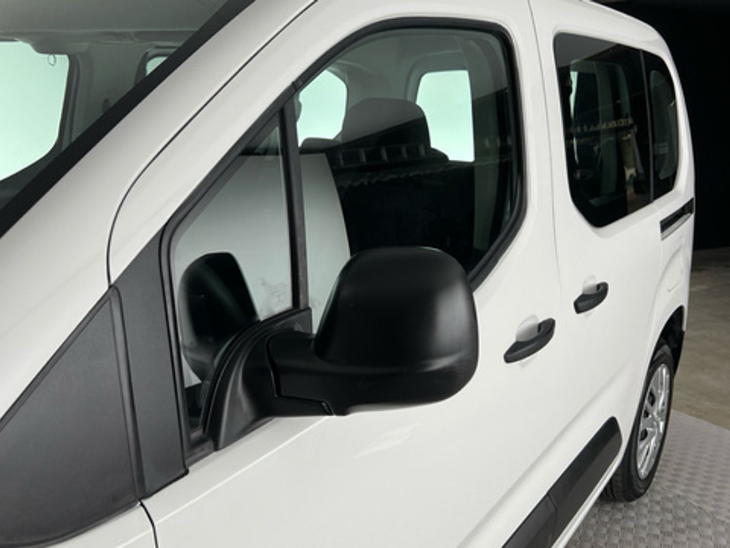 Citroen Berlingo BlueHDi 100 Talla M Live Pack 75 kW (102 CV)