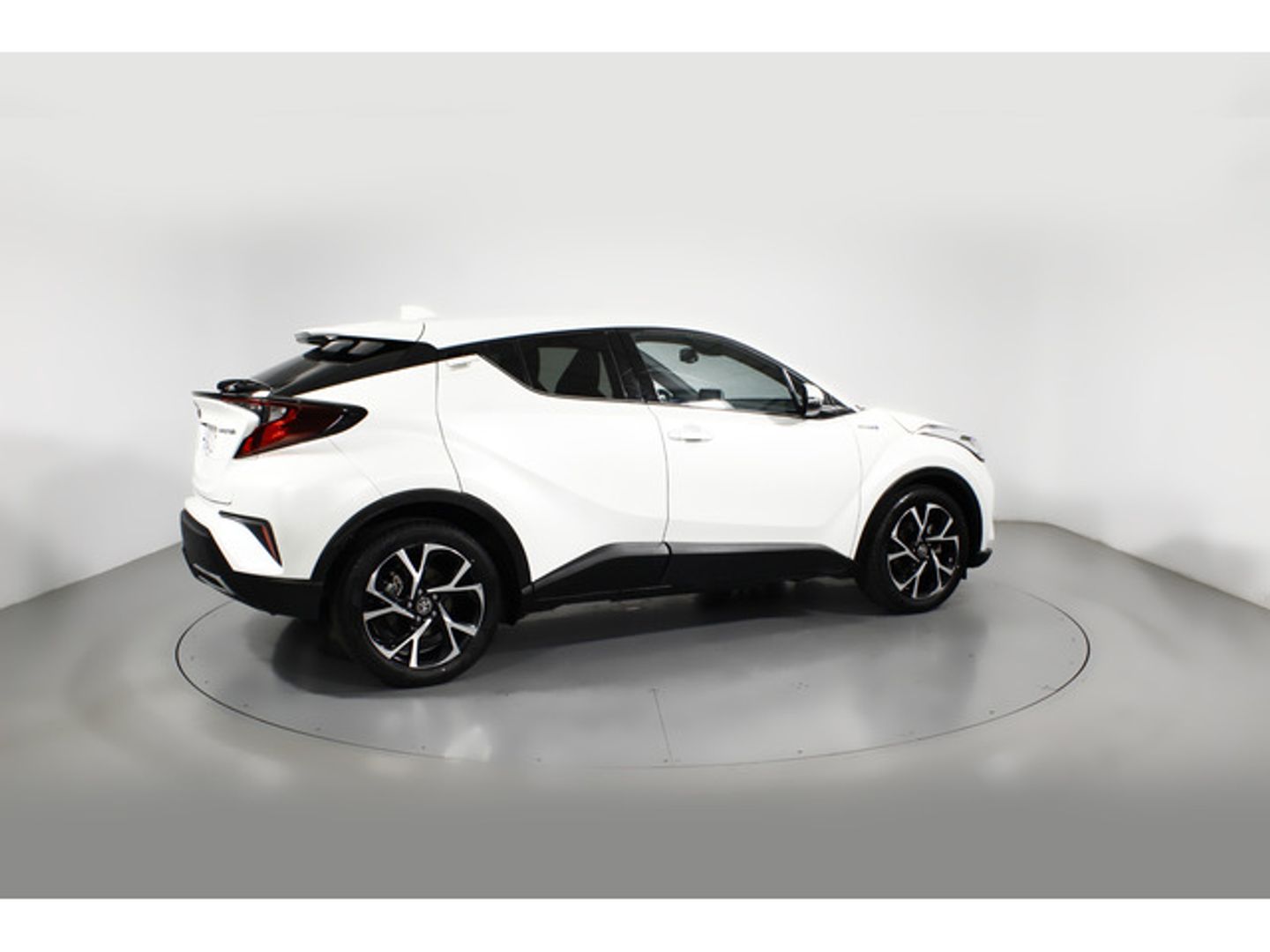 Toyota C-HR 180H Advance 135 kW (184 CV)