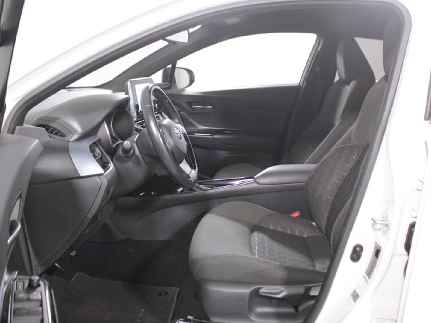 Toyota C-HR 180H Advance 135 kW (184 CV)