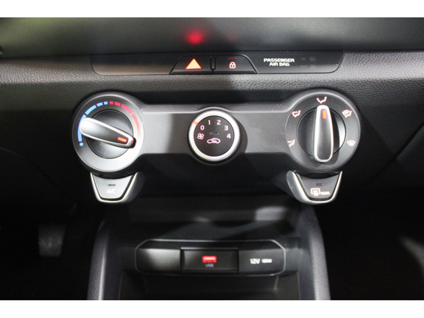 Kia Stonic 1.2 DPi Concept 62 kW (84 CV)