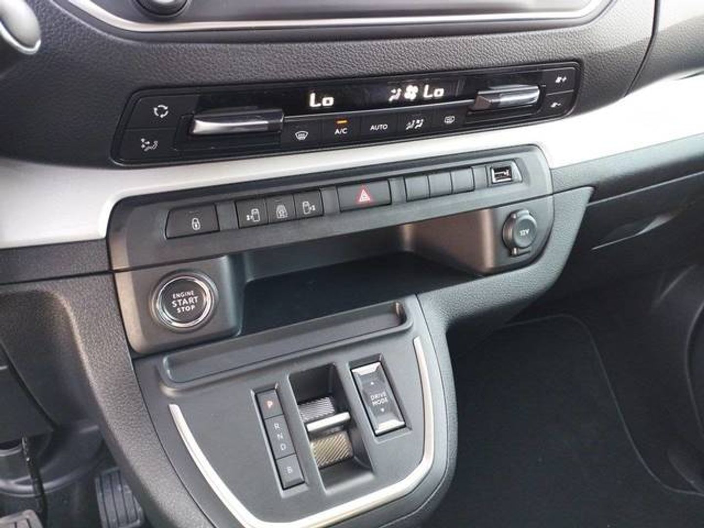 Fiat E-Ulysse Lounge M1 M 75 kWh 100 kW (136 CV)
