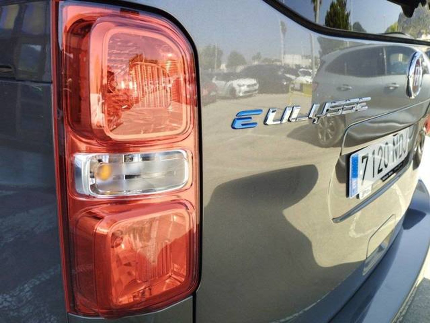 Fiat E-Ulysse Lounge M1 M 75 kWh 100 kW (136 CV)