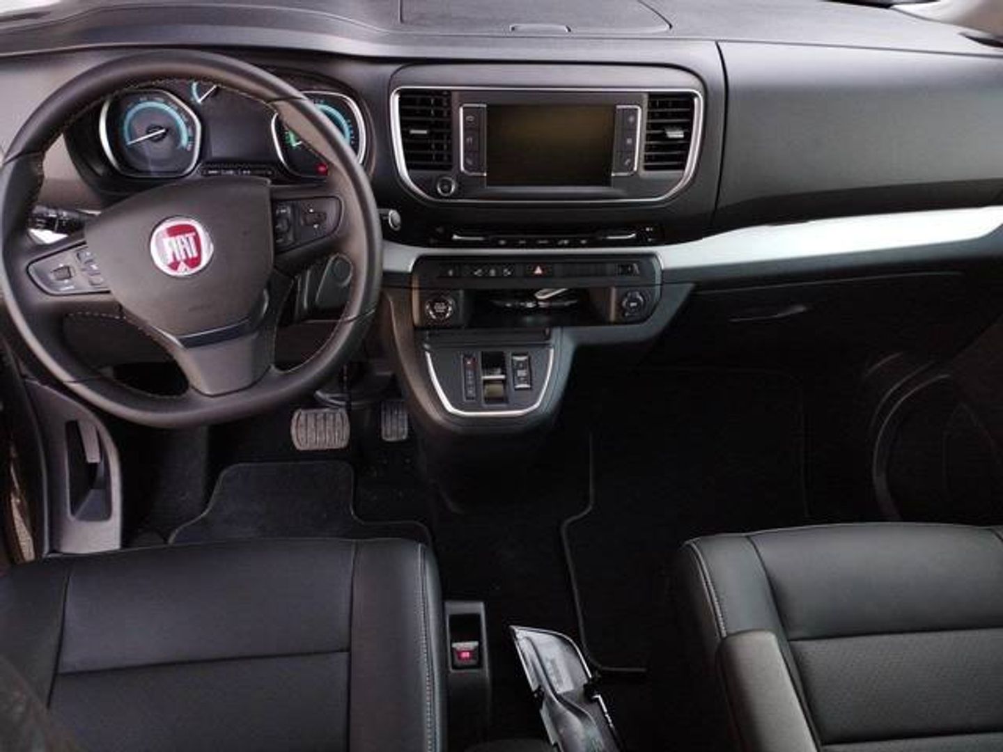 Fiat E-Ulysse Lounge M1 M 75 kWh 100 kW (136 CV)