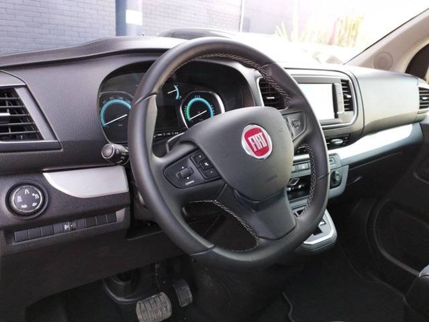 Fiat E-Ulysse Lounge M1 M 75 kWh 100 kW (136 CV)