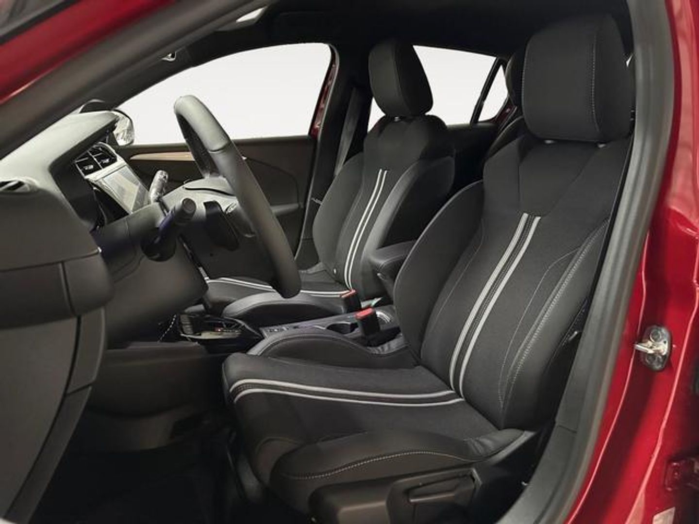 Opel Corsa 1.2T XHT Hybrid 100kW GS eDCT 100 kW (136 CV)