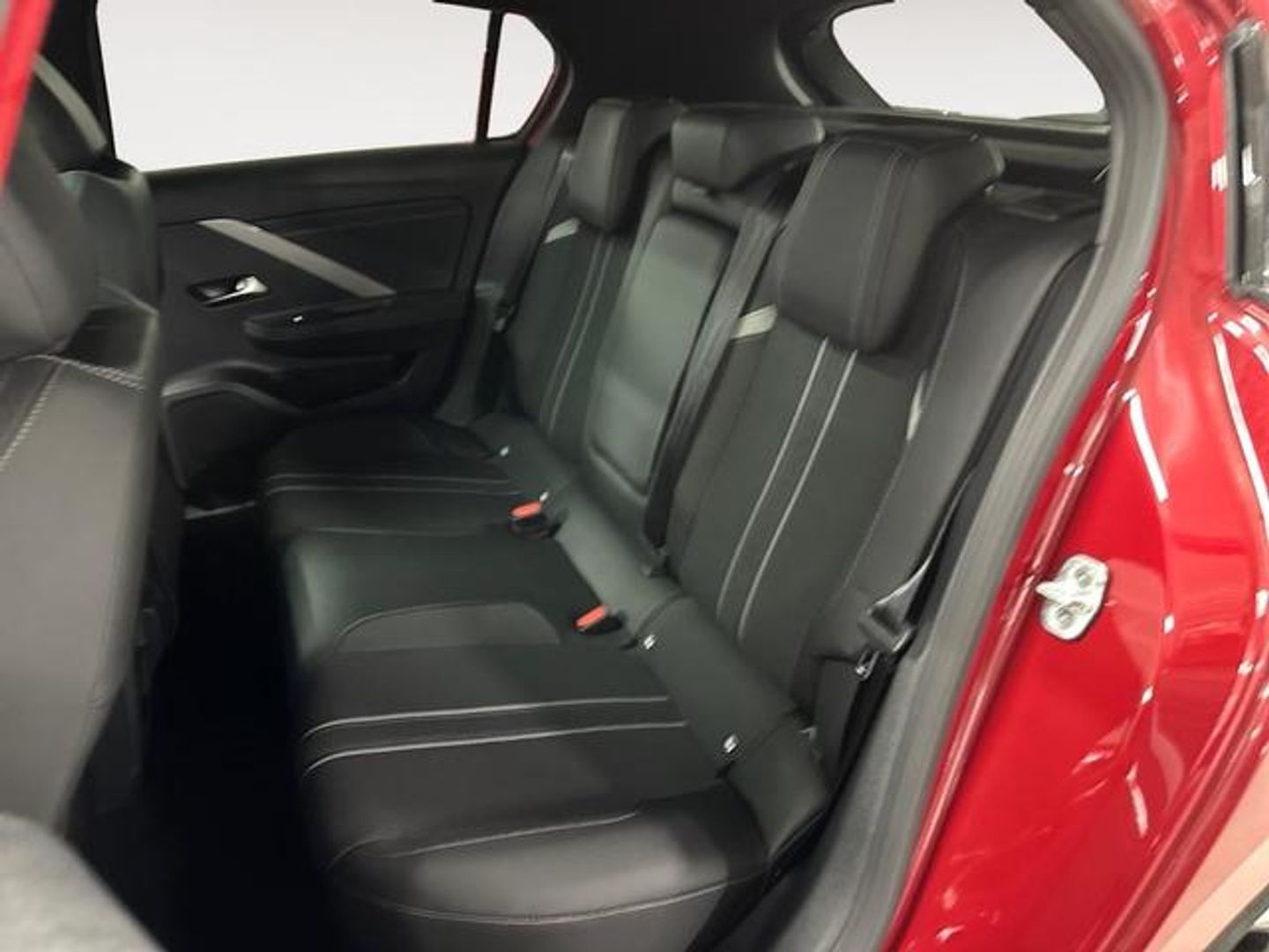 Opel Astra 1.2 Turbo XHT Hybrid GS eDCT 100 kW (136 CV)