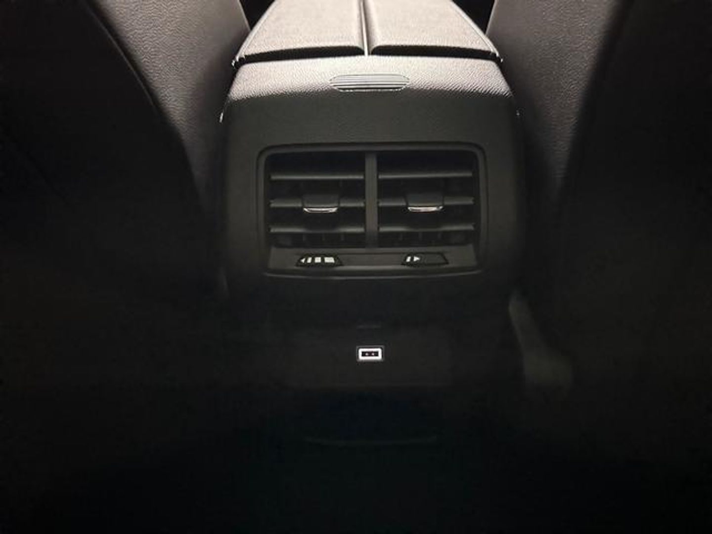 Opel Astra 1.2 Turbo XHT Hybrid GS eDCT 100 kW (136 CV)