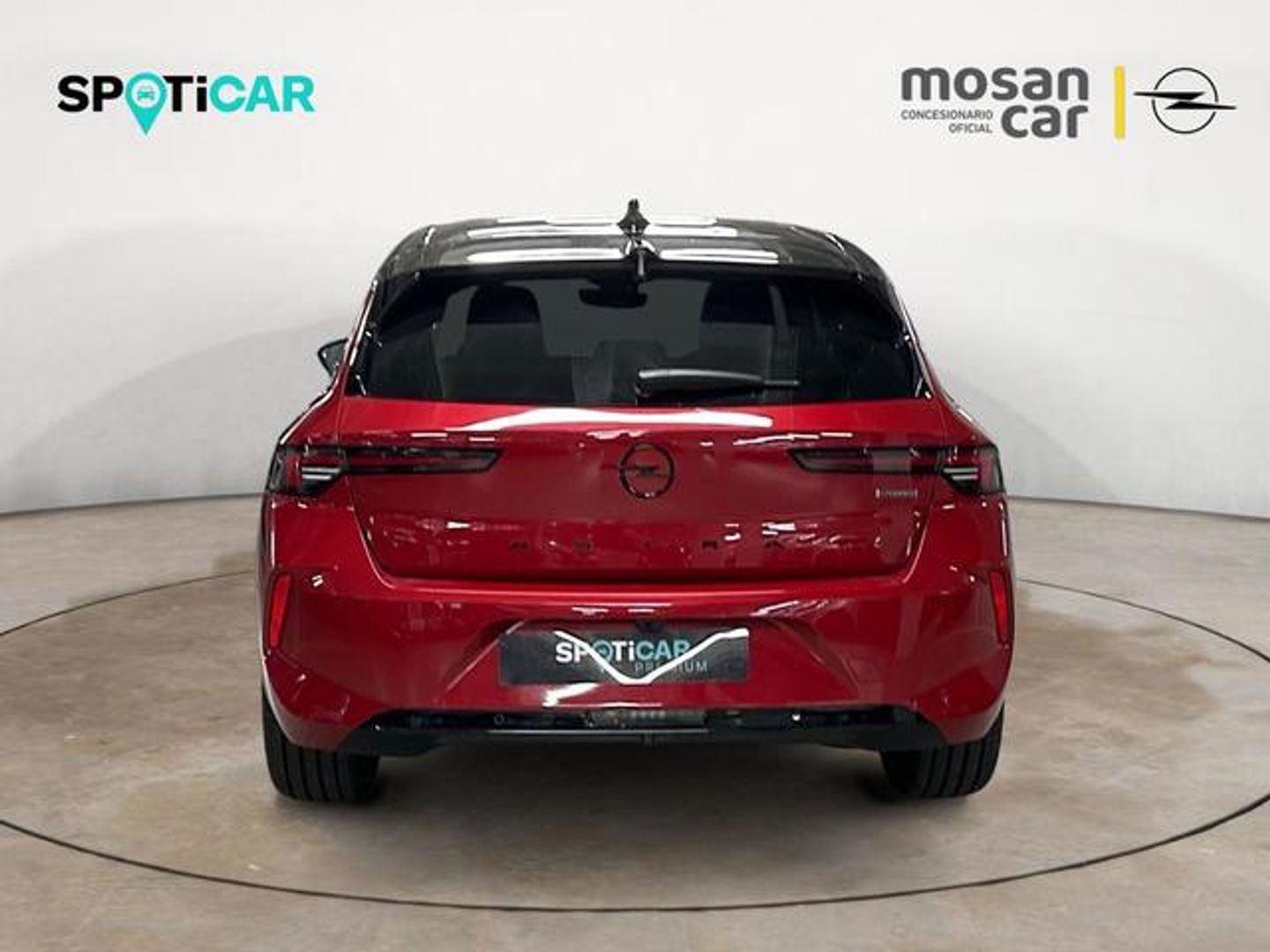Opel Astra 1.2 Turbo XHT Hybrid GS eDCT 100 kW (136 CV)