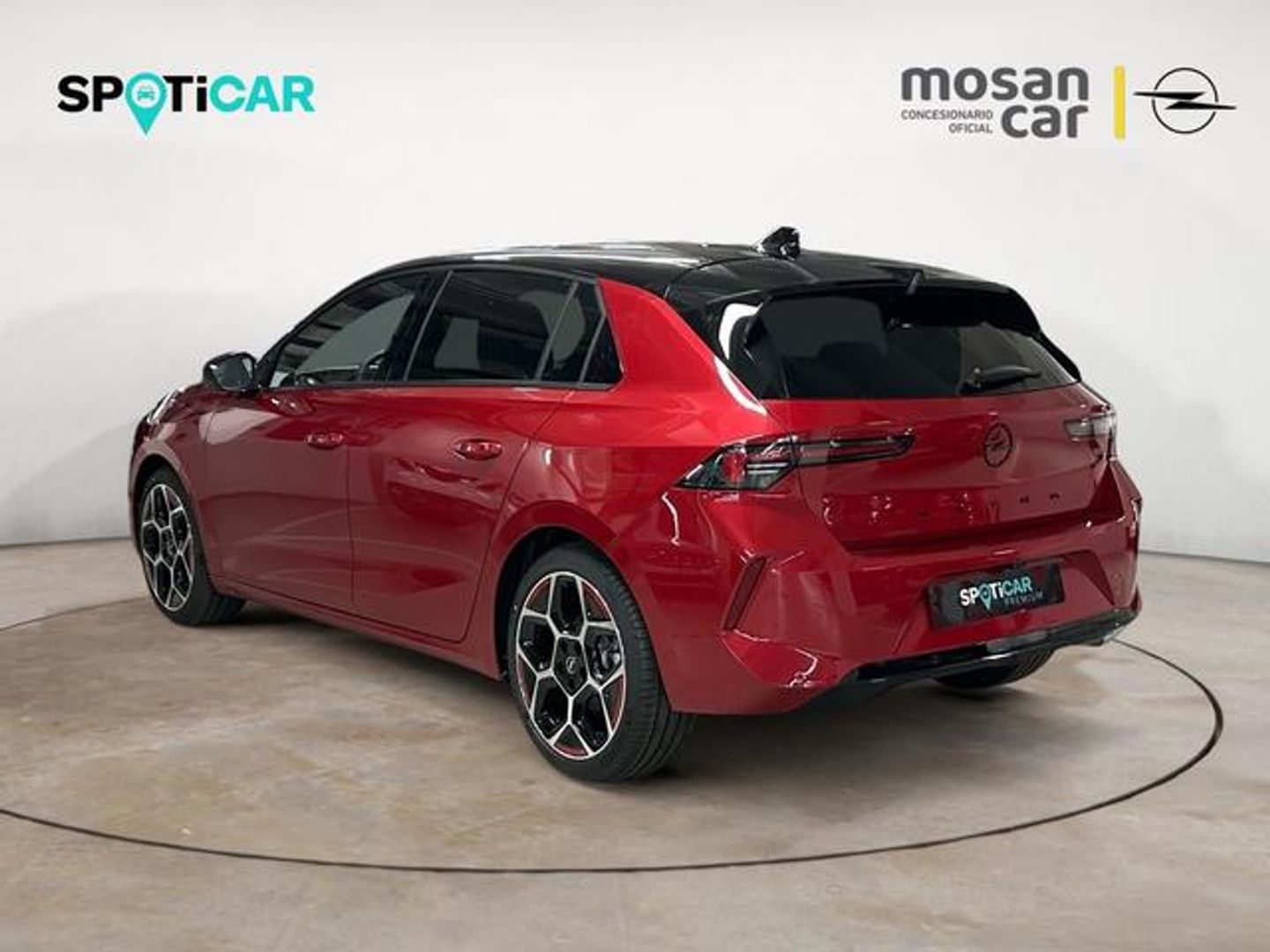 Opel Astra 1.2 Turbo XHT Hybrid GS eDCT 100 kW (136 CV)