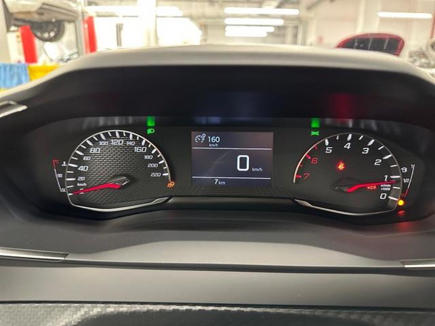 Peugeot 208 PureTech 100 Style 75 kW (100 CV)