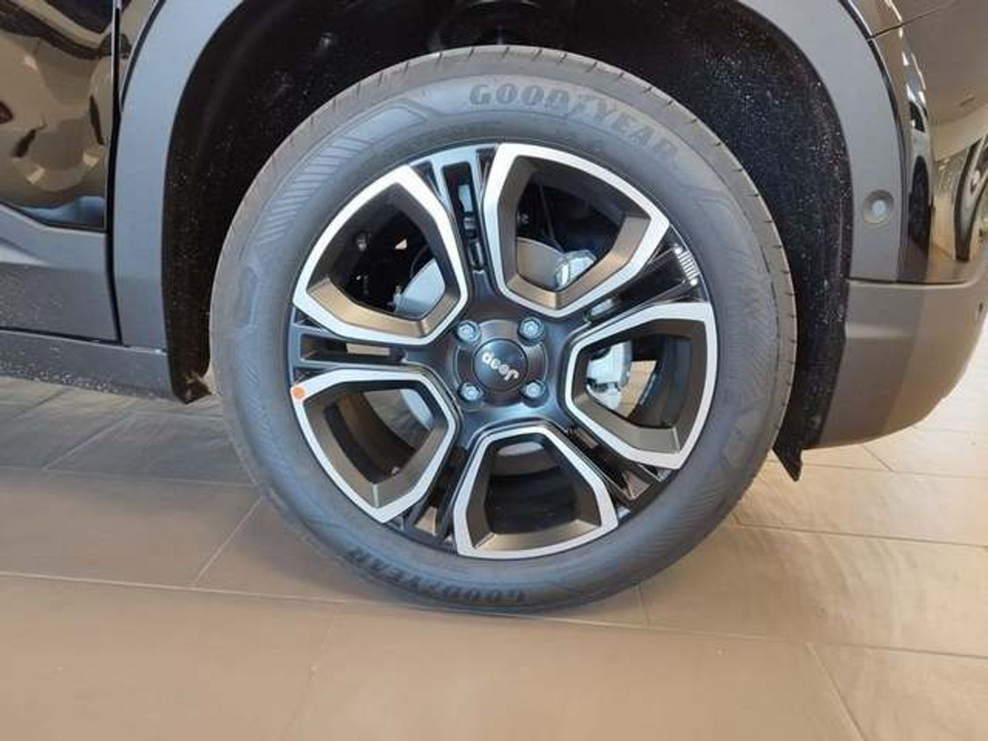 Jeep Avenger 1.2 G Summit 74 kW (100 CV)