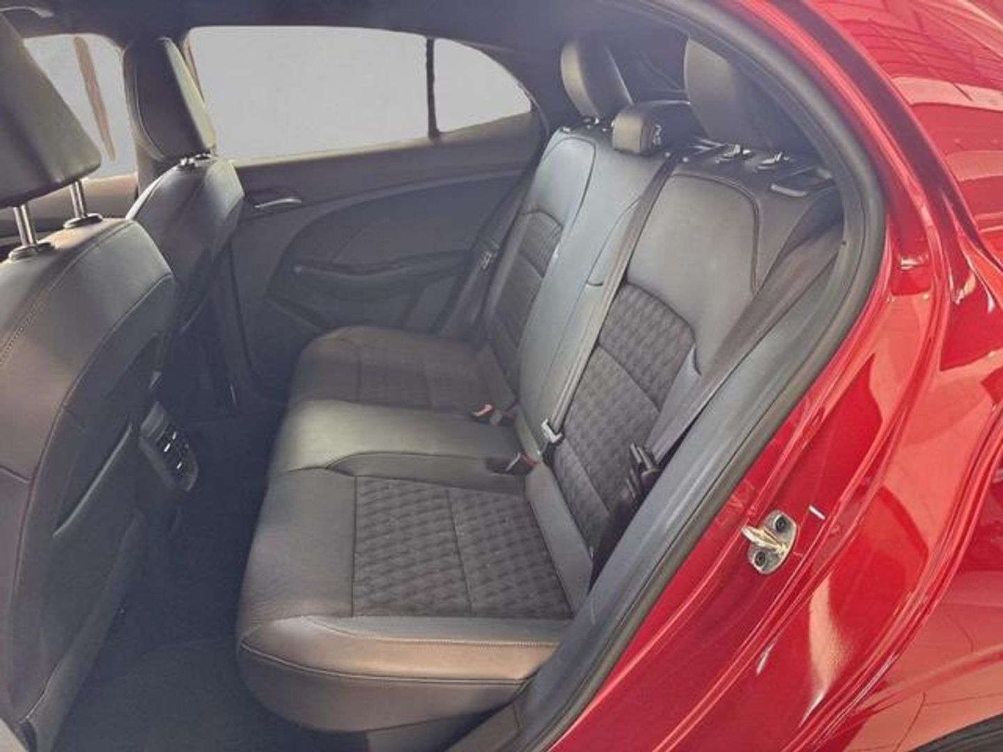 MG MG3 Hybrid+ Comfort 143 kW (195 CV)