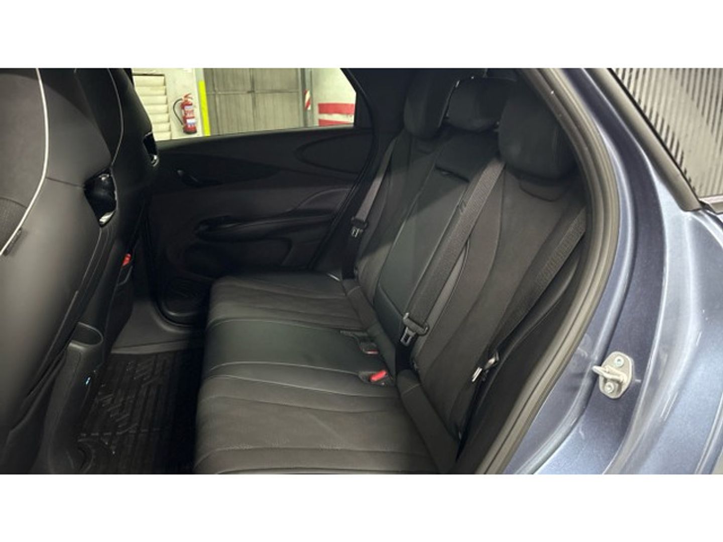 BYD Dolphin Design 150 kW (204 CV)