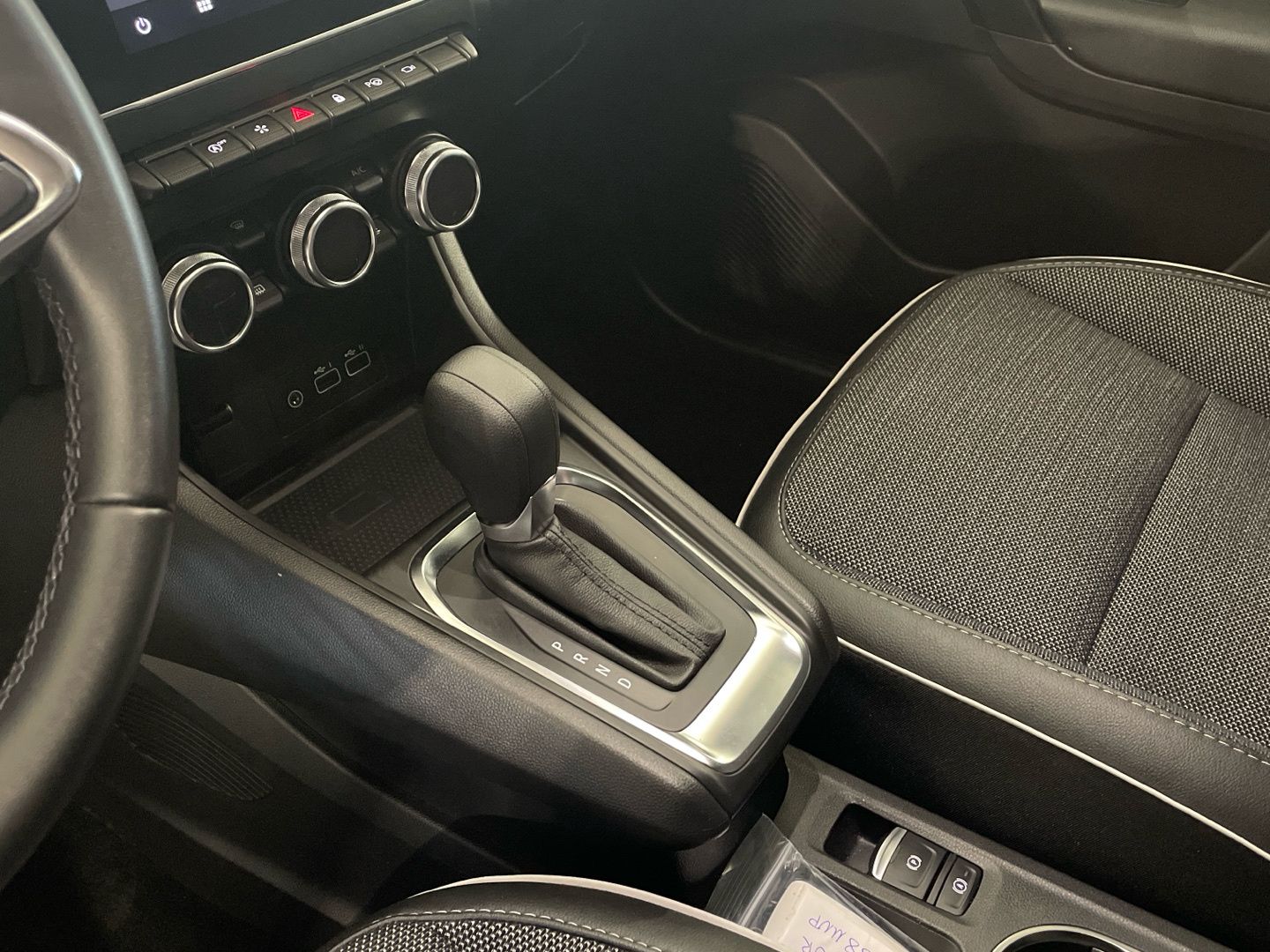 Renault Captur Techno TCe 103 kW (140 CV) GPF EDC