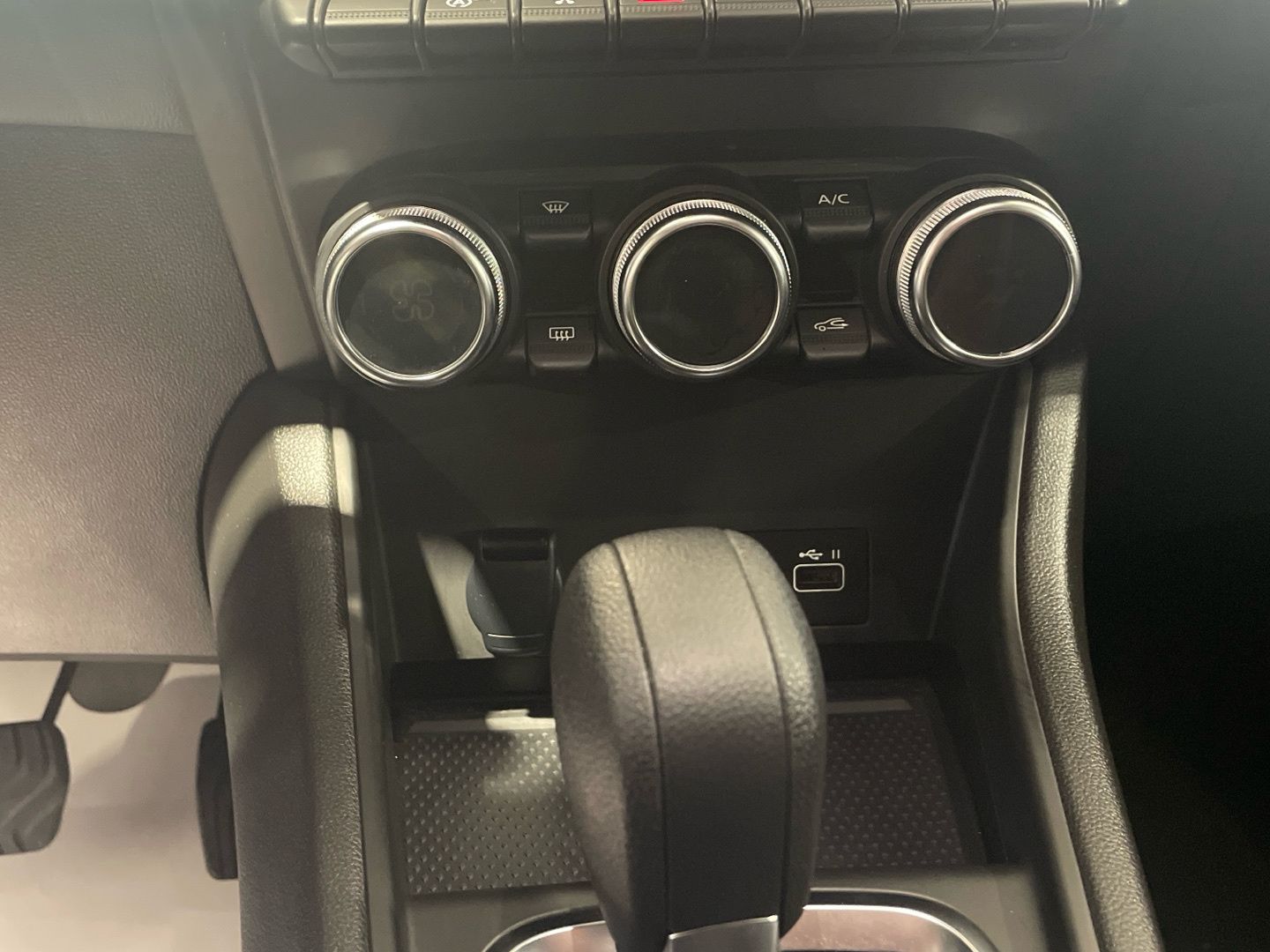 Renault Captur Techno TCe 103 kW (140 CV) GPF EDC