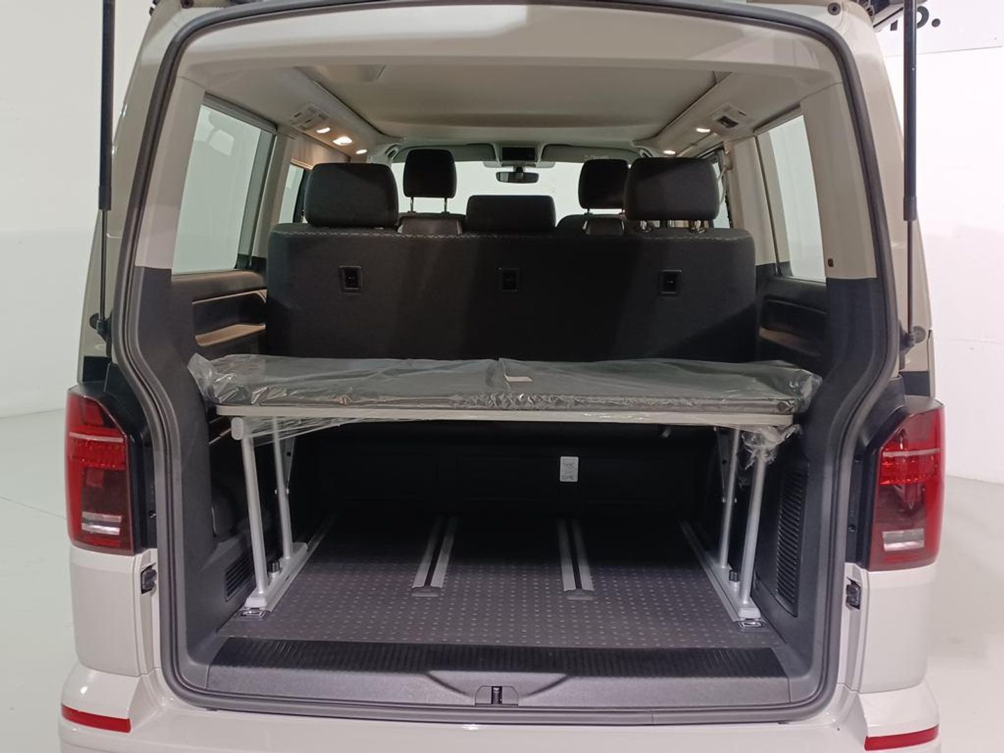 Volkswagen California Outdoor Beach Camper 2.0 TDI 110 kW (150 CV)