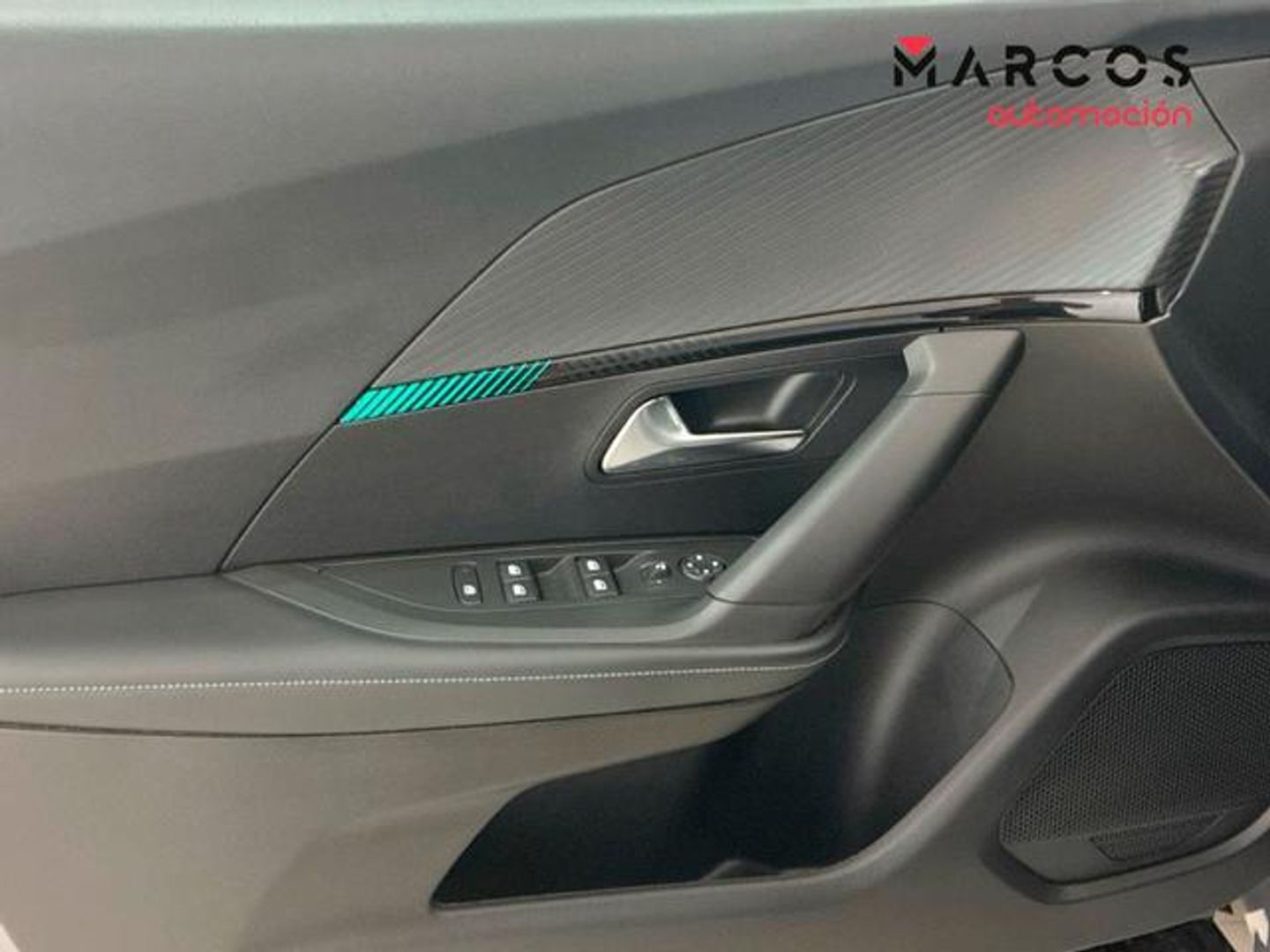Peugeot 2008 PureTech 100 S&S Allure 75 kW (100 CV)