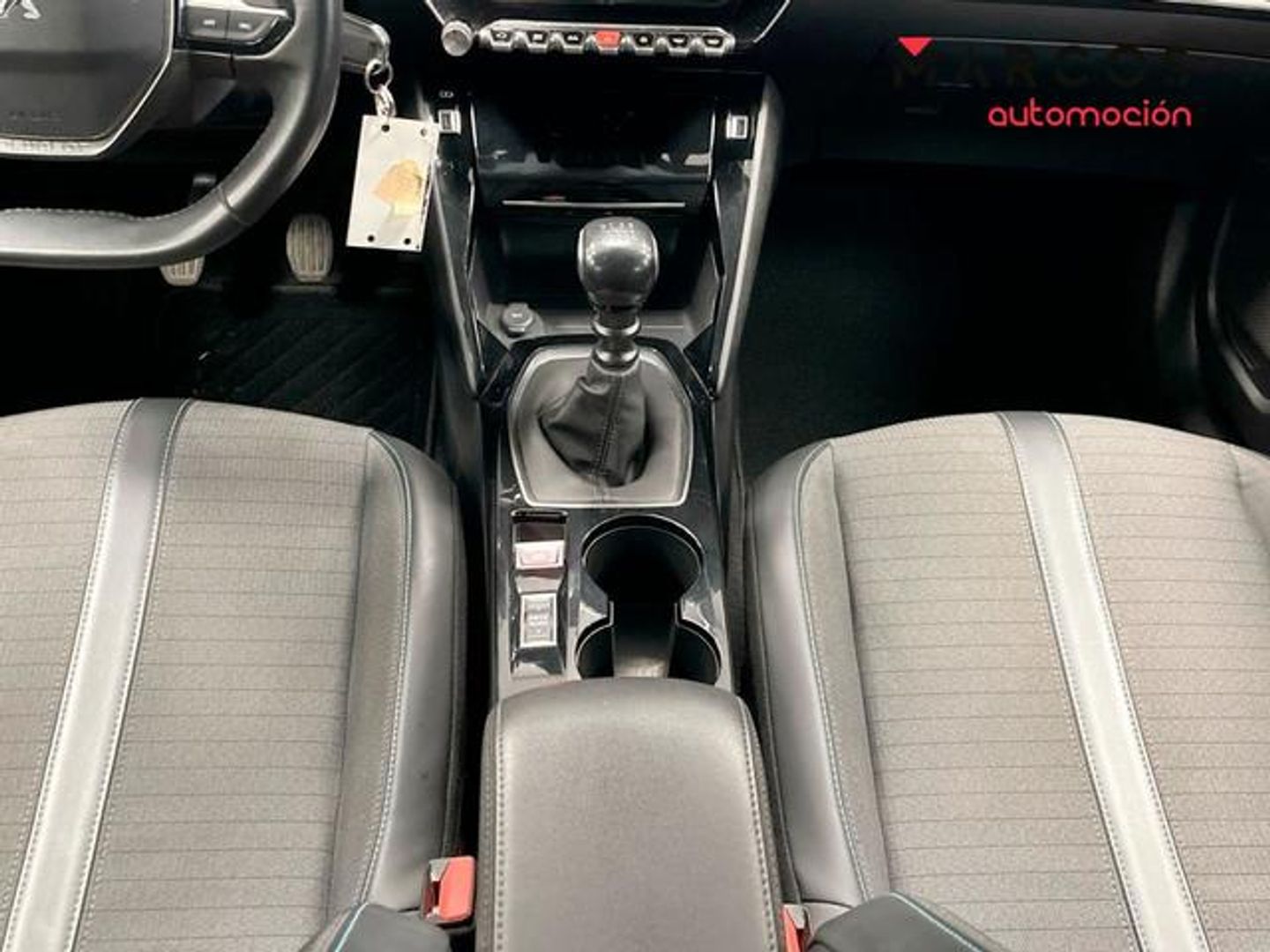 Peugeot 2008 PureTech 100 S&S Allure 75 kW (100 CV)