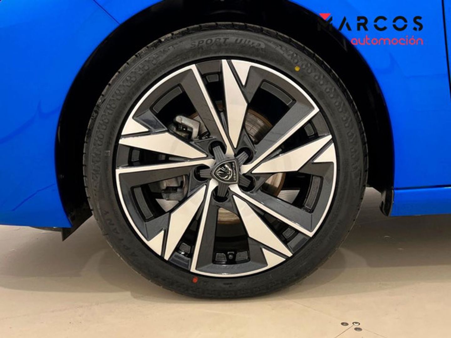 Peugeot 308 PureTech 130 S&S Allure EAT8 96 kW (130 CV)