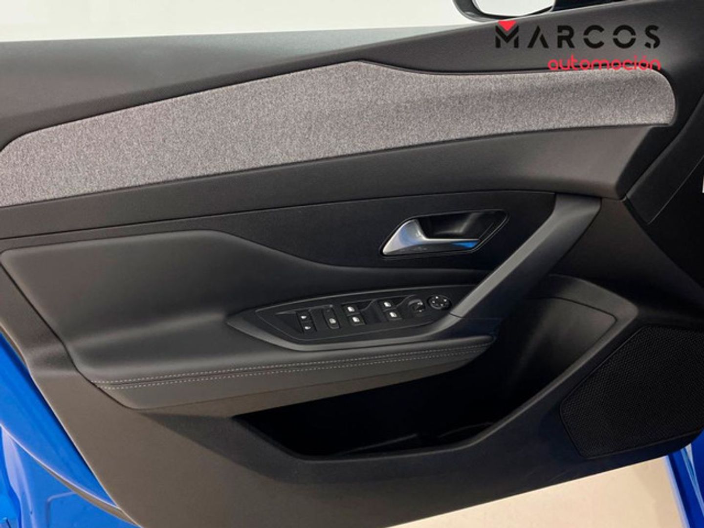 Peugeot 308 PureTech 130 S&S Allure EAT8 96 kW (130 CV)