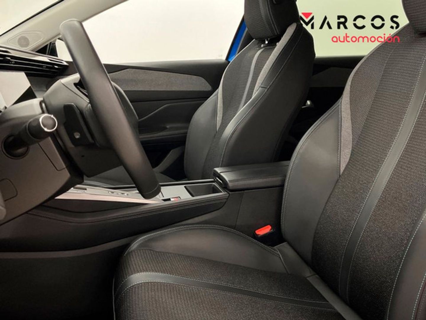 Peugeot 308 PureTech 130 S&S Allure EAT8 96 kW (130 CV)