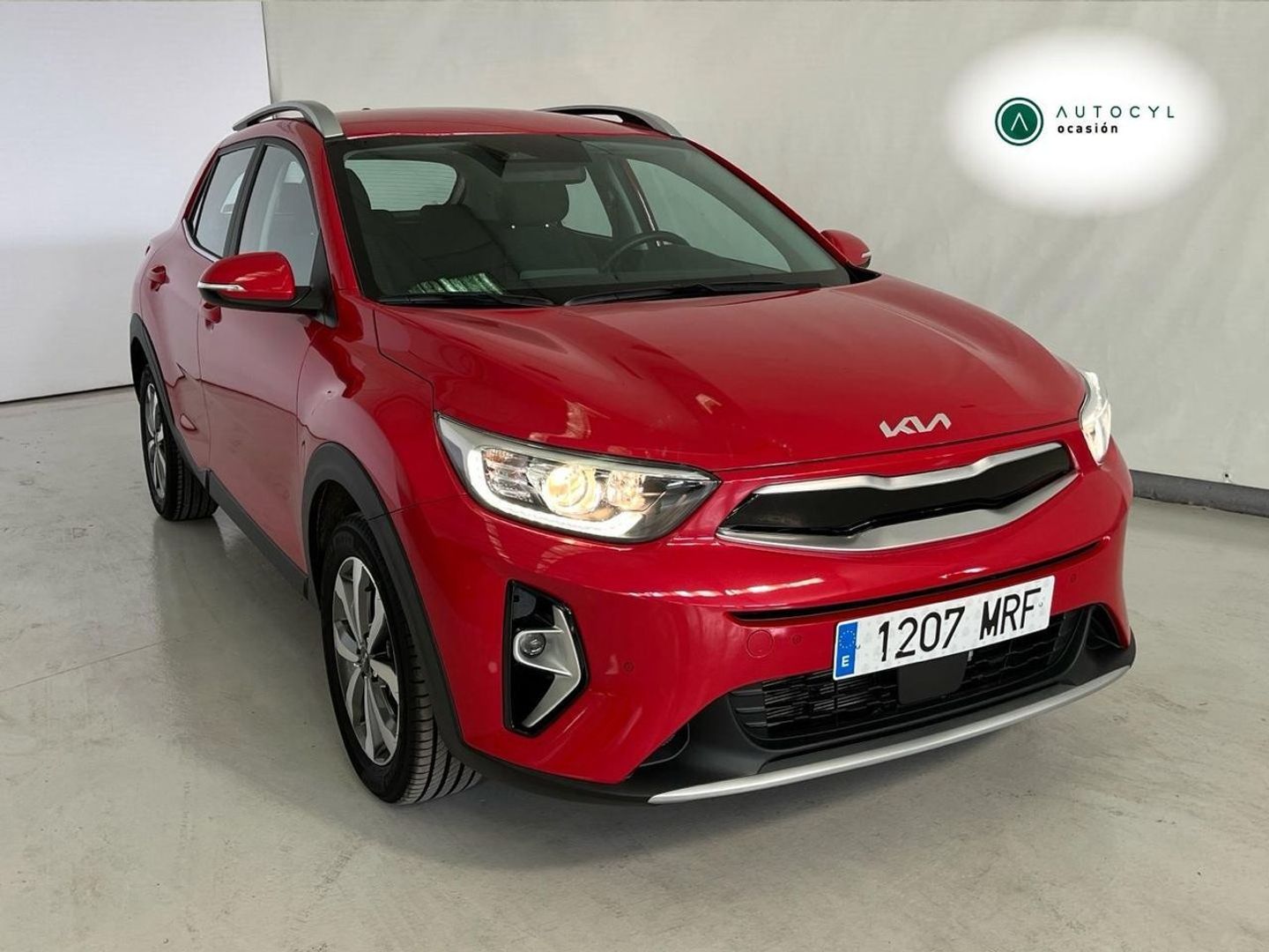 Kia Stonic 1.0 T-GDi MHEV Drive 74 kW (100 CV) Rojo SUV