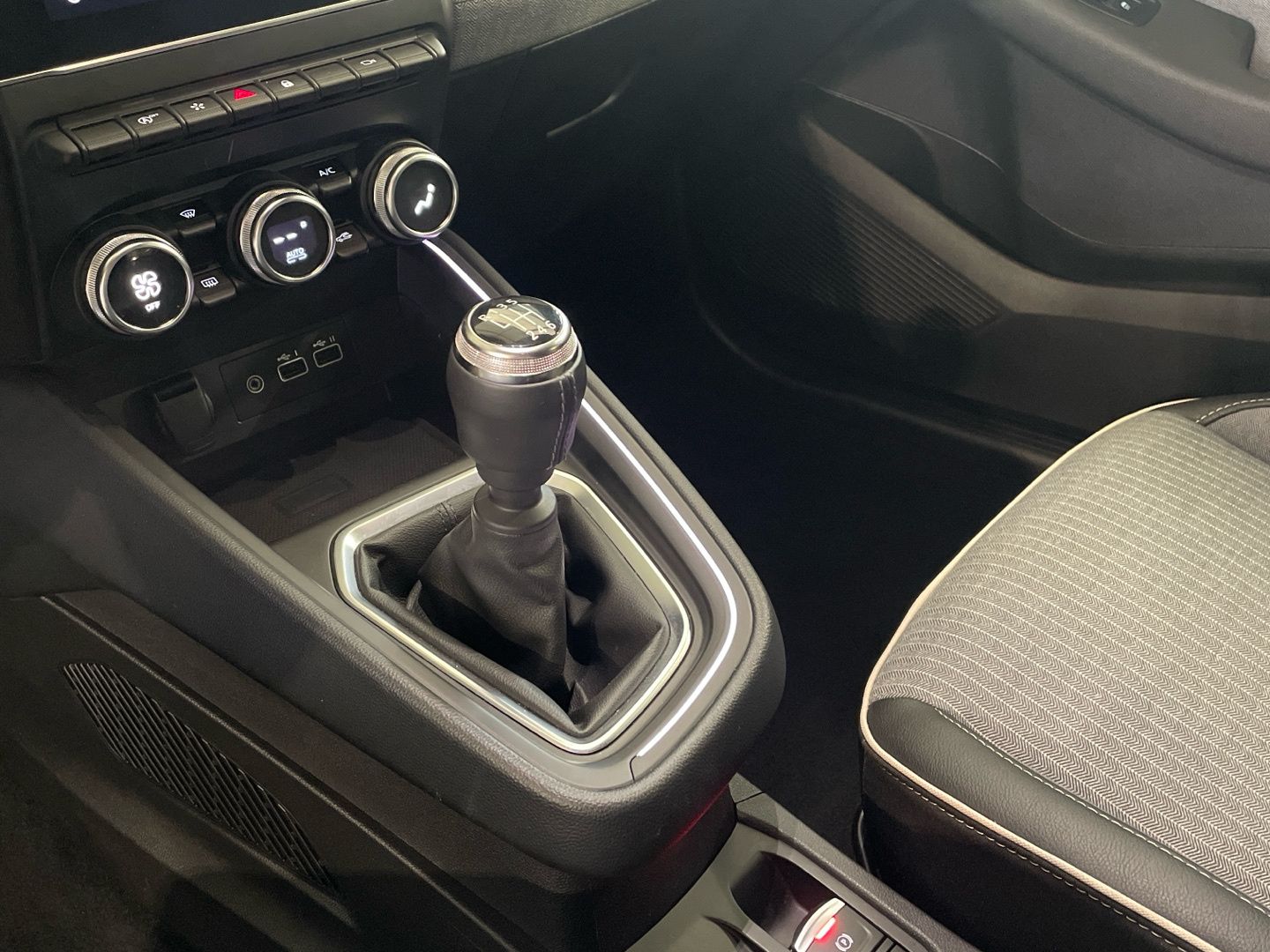 Renault Clio Techno TCe 66 kW (90 CV)