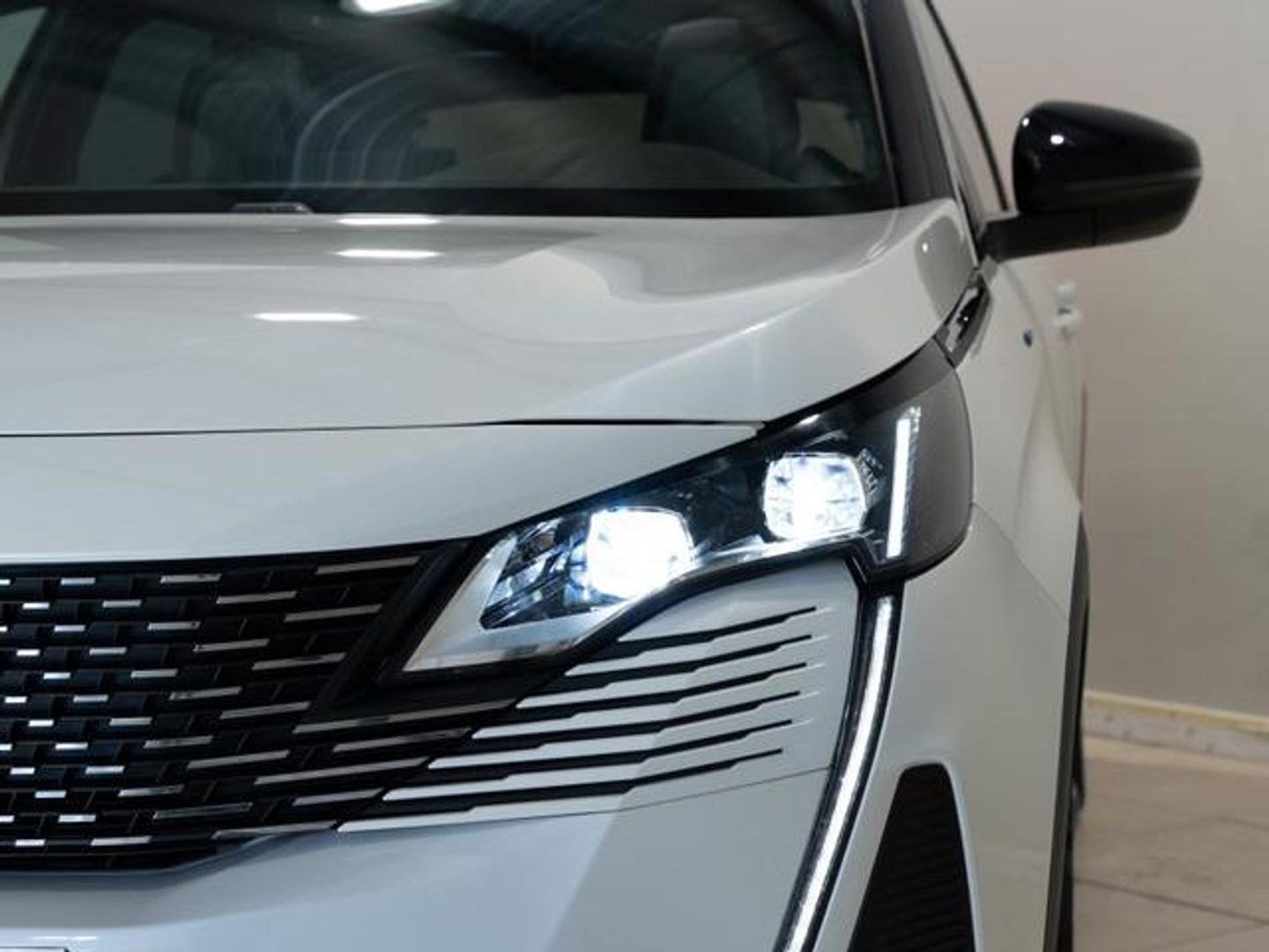 Peugeot 3008 Hybrid 225 GT e-EAT8 165 kW (225 CV)