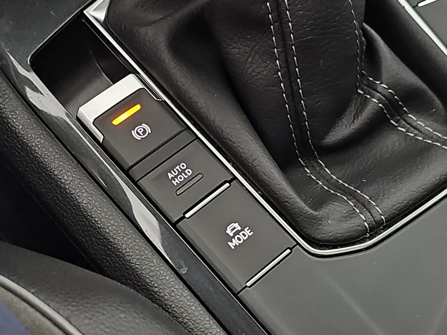Volkswagen Tiguan R-Line 1.4 TSI eHybrid 180 kW (245 CV) DSG Blanco All Terrain / Pick-up