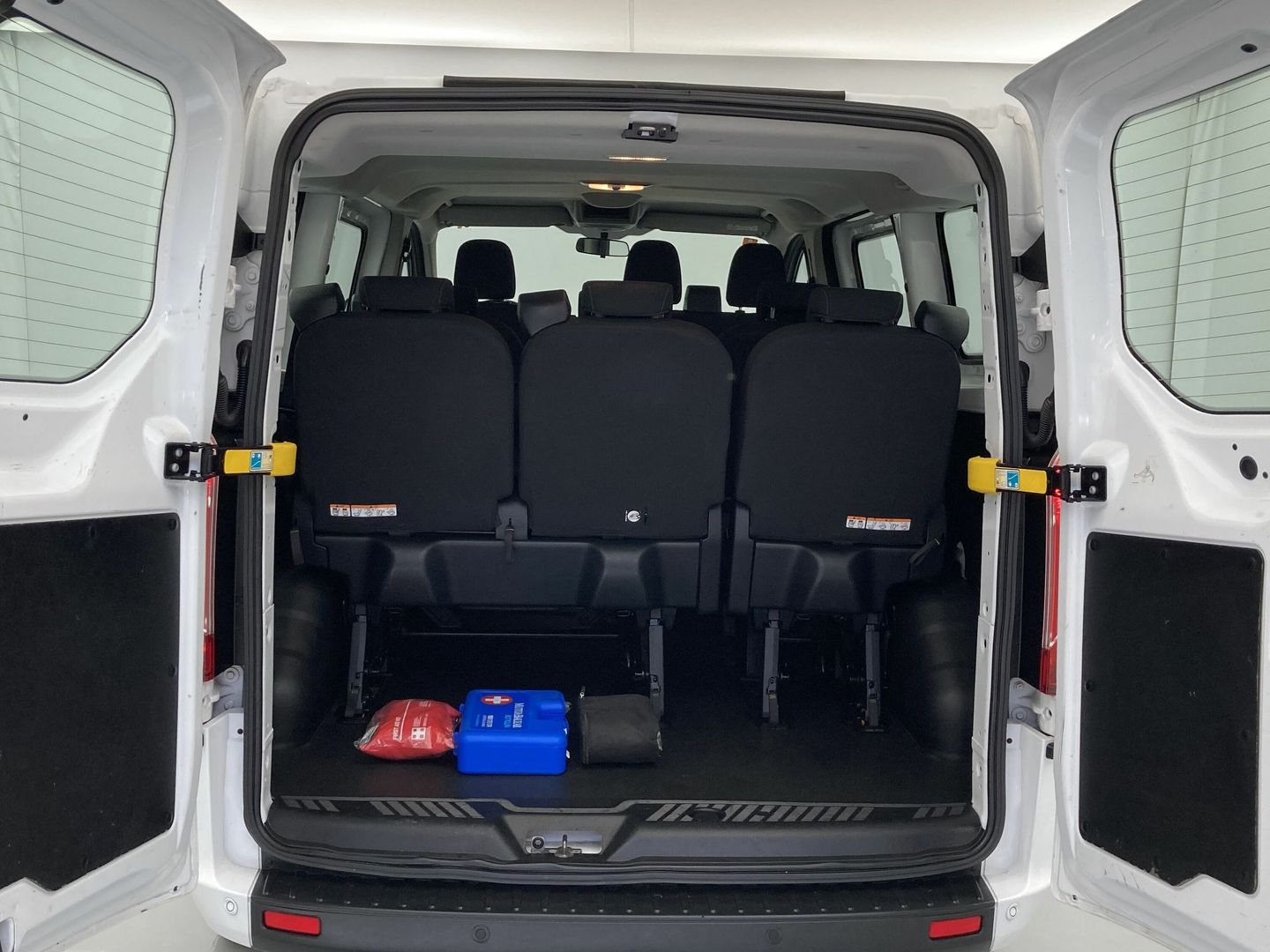 Ford Transit Custom Kombi 2.0 TDCI MHEV 320 L2 Trend 125 kW (170 CV)