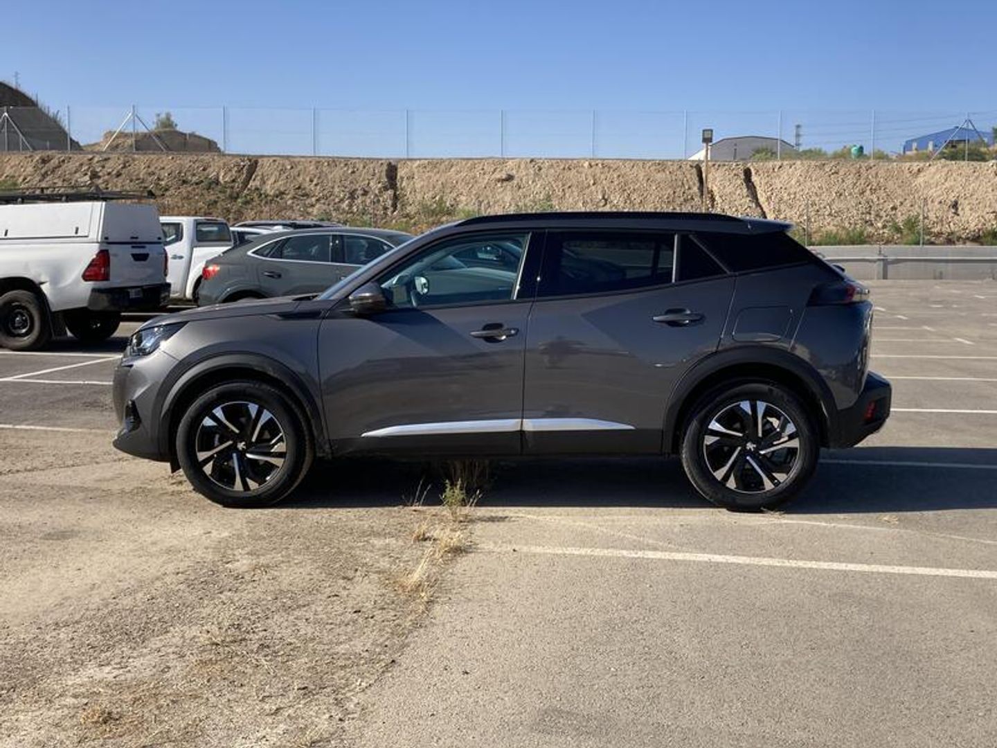 Peugeot 2008 PureTech 130 S&S Allure Pack EAT8 96 kW (130 CV)