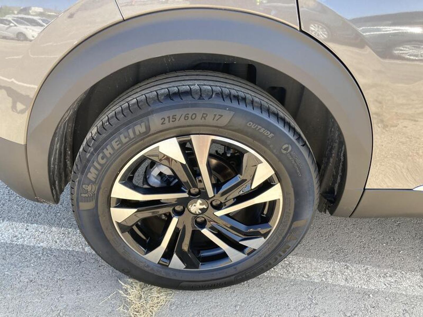 Peugeot 2008 PureTech 130 S&S Allure Pack EAT8 96 kW (130 CV)