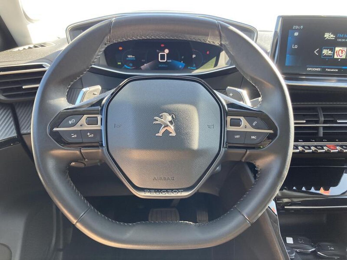 Peugeot 2008 PureTech 130 S&S Allure Pack EAT8 96 kW (130 CV)